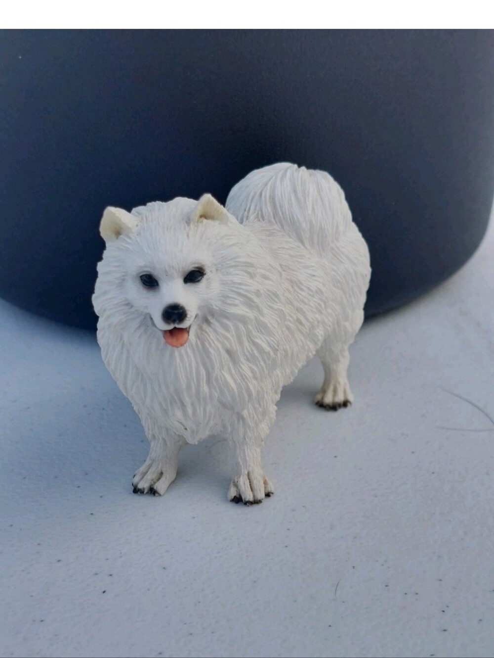 Samoyed Dog Hand Painted Canine Collectible Figurine Statue Apprx 4"